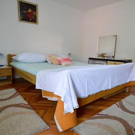 Vendégház Nada Zára