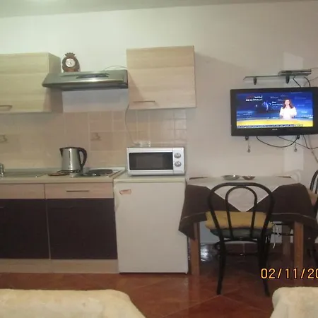 Guest house Nada