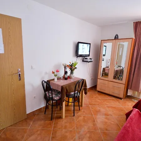 Guest house Nada Zadar