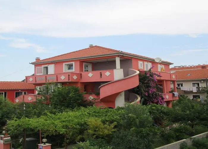 Nada 게스트하우스