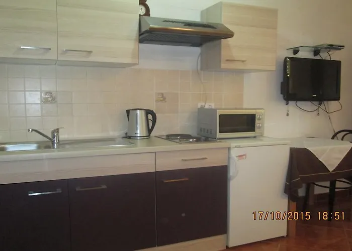 ゲストハウス Nada ザダル