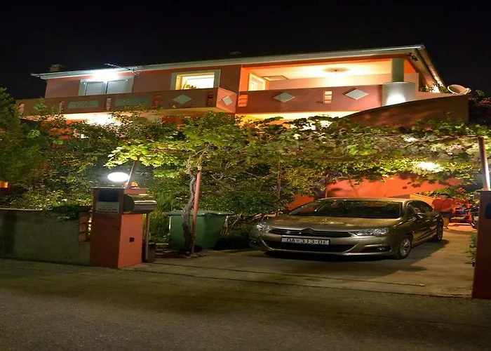 Nada ゲストハウス